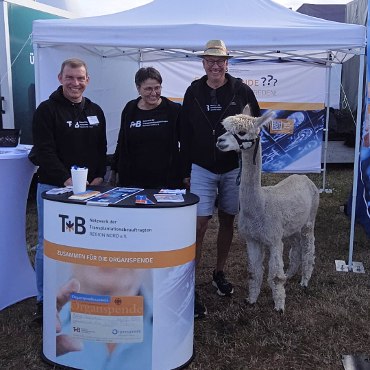 Das Team am Informationsstand der LandTageNord